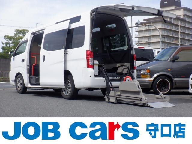 Nissan NV350CARAVAN VAN 2015 — фото автомобиля 1