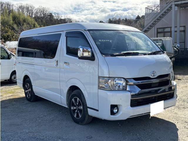 Toyota HIACE VAN 2021 — фото автомобиля