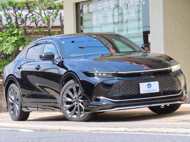 Toyota CROWN CROSSOVER 2023 — фото автомобиля