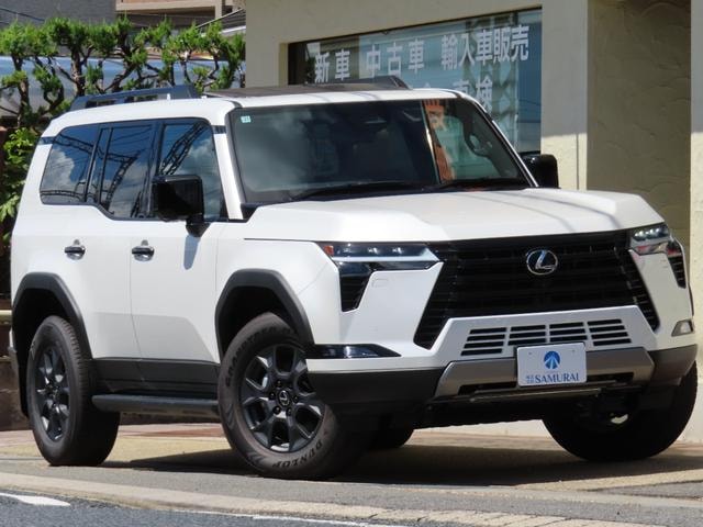 Lexus GX 2025 — фото автомобиля