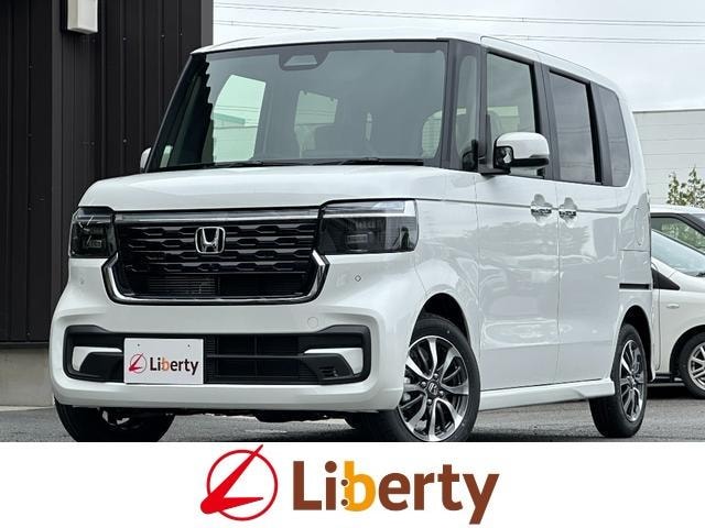 Honda N-BOX CUSTOM 2026 — фото автомобиля 1