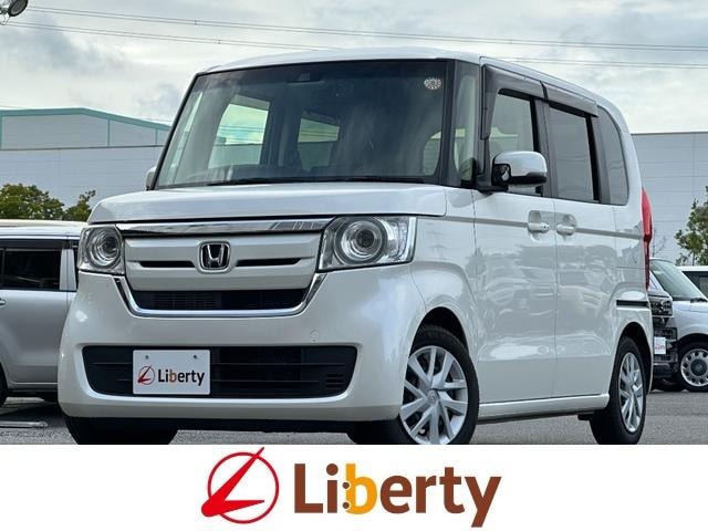Honda N-BOX 2017 — фото автомобиля 1
