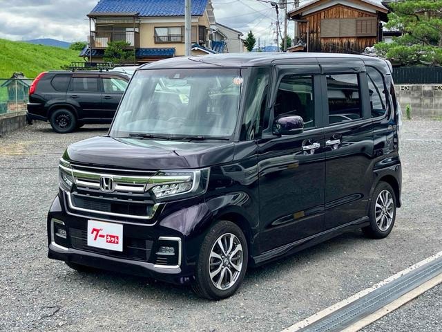 Honda N-BOX CUSTOM 2022 — фото автомобиля 1