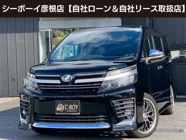 Toyota VOXY 2017 — фото автомобиля 1