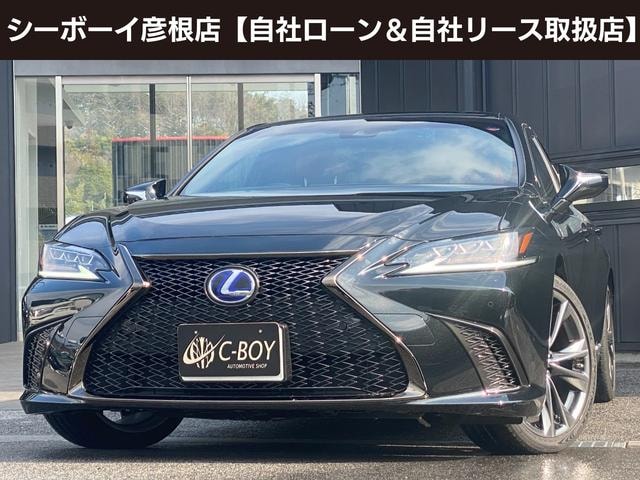 Lexus ES 2018 — фото автомобиля 1