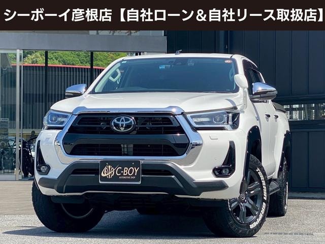 Toyota HILUX 2021 — фото автомобиля