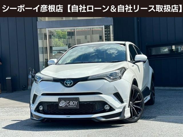 Toyota C-HR 2017 — фото автомобиля 1
