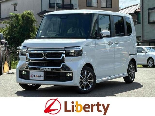 Honda N-BOX CUSTOM 2026 — фото автомобиля