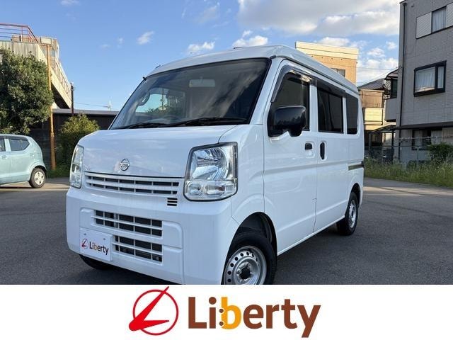 Nissan NV100CLIPPER VAN 2022 — фото автомобиля