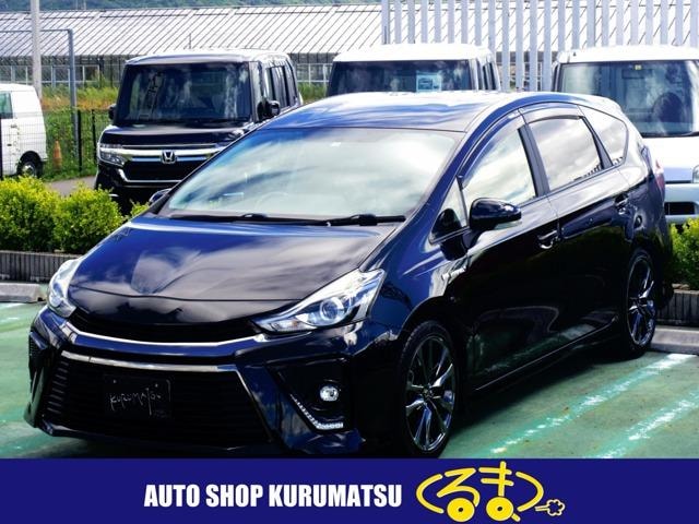 Toyota PRIUS ALPHA 2015 — фото автомобиля 1