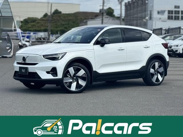 Volvo C40 RECHARGE 2025 — фото автомобиля 1