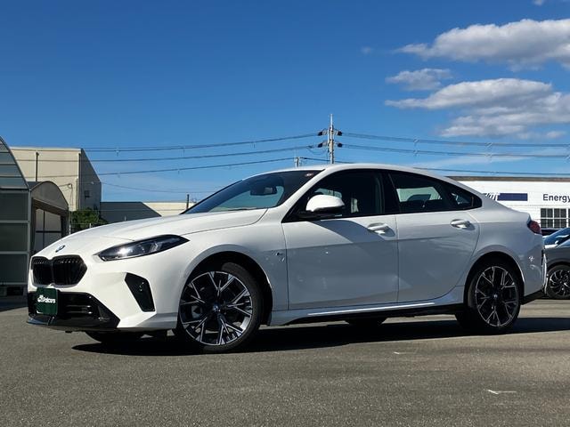 Bmw 2 SERIES 2025 — фото автомобиля