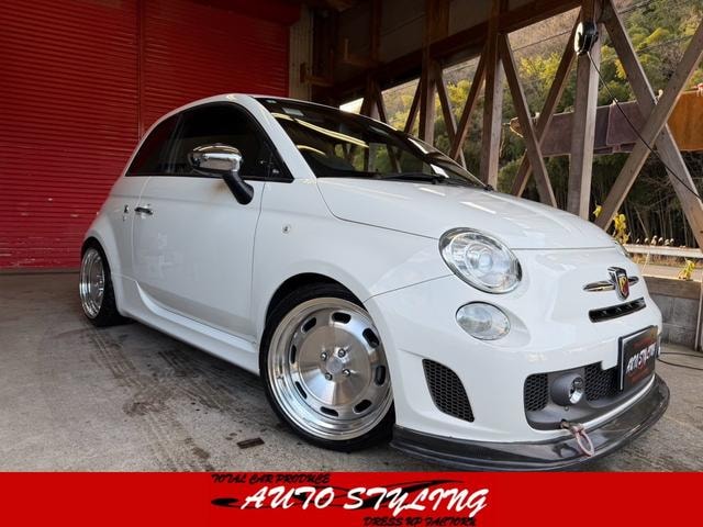Abarth 595 2013 — фото автомобиля 1