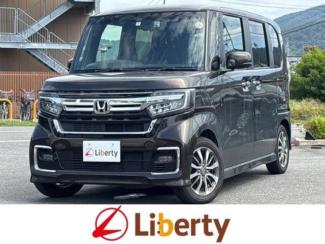 Honda N-BOX CUSTOM 2022 — фото автомобиля 1