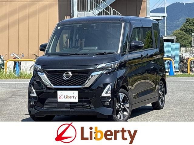 Nissan ROOX 2021 — фото автомобиля 1