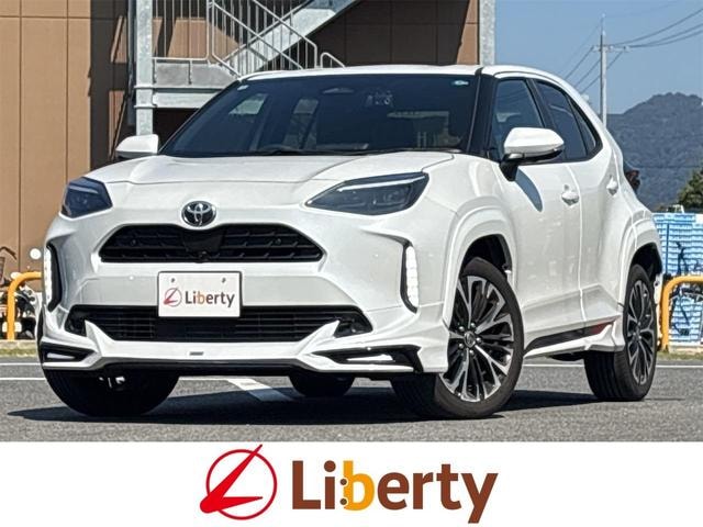Toyota YARIS CROSS 2026 — фото автомобиля