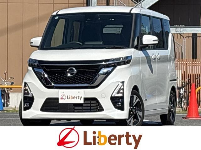 Nissan ROOX 2022 — фото автомобиля