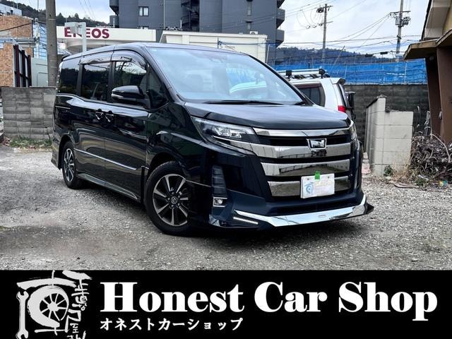 Toyota NOAH 2017 — фото автомобиля 1
