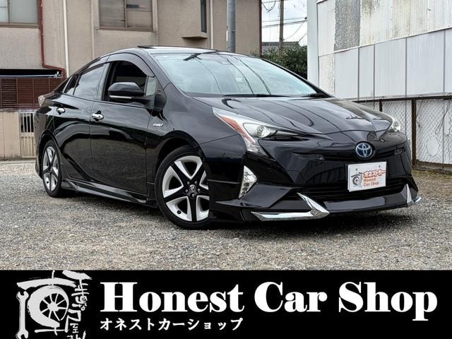 Toyota PRIUS 2016 — фото автомобиля 1