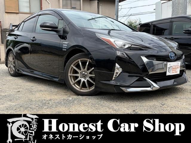 Toyota PRIUS 2016 — фото автомобиля 1