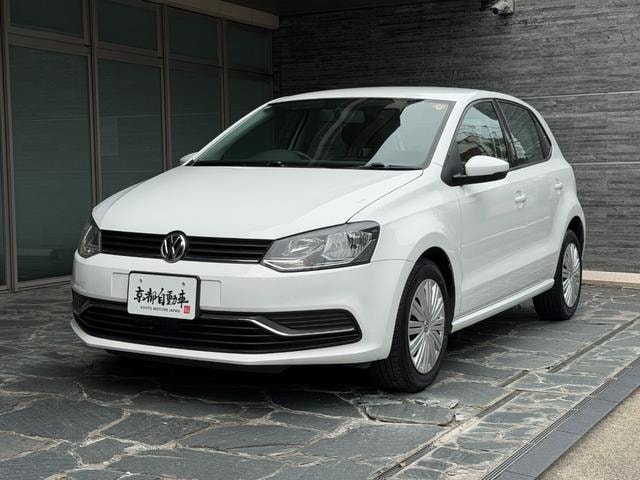 Volkswagen POLO 2015 — фото автомобиля