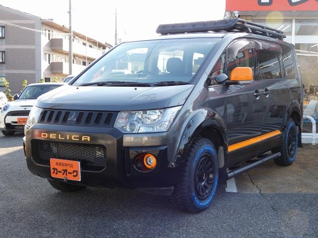 Mitsubishi DELICA D:5 2017 — фото автомобиля