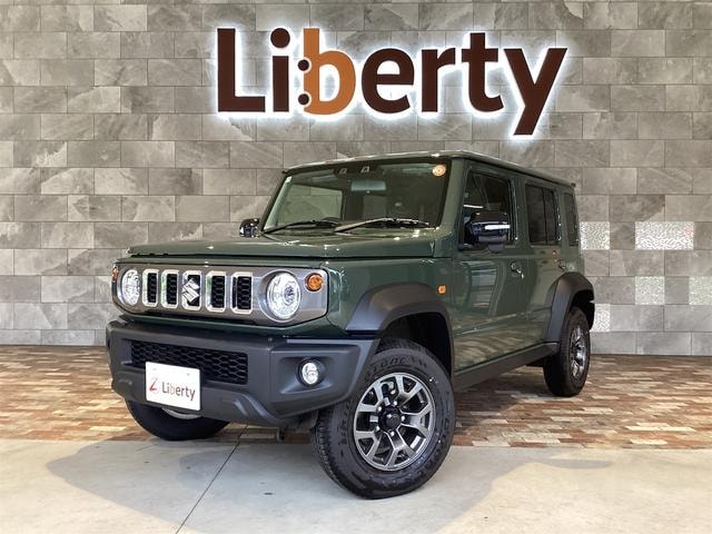 Suzuki JIMNY NOMADE 2025 — фото автомобиля