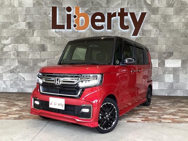Honda N-BOX CUSTOM 2021 — фото автомобиля 1