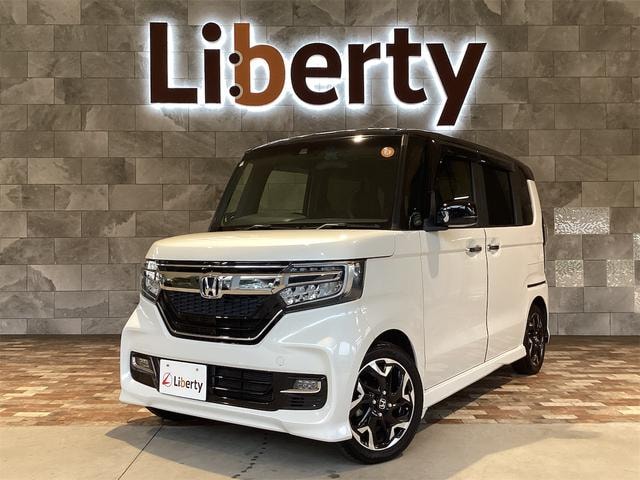 Honda N-BOX CUSTOM 2019 — фото автомобиля 1