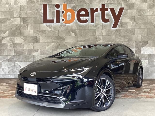 Toyota PRIUS 2023 — фото автомобиля 1