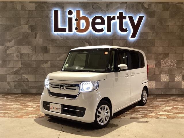 Honda N-BOX 2022 — фото автомобиля 1