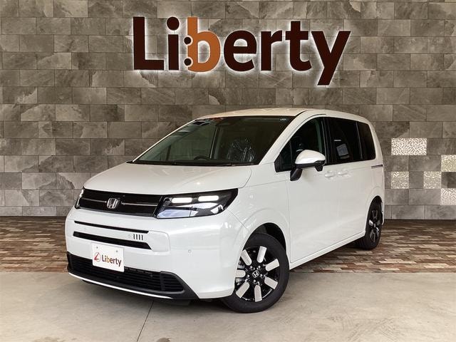 Honda FREED 2026 — фото автомобиля 1