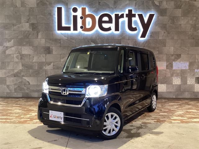 Honda N-BOX 2023 — фото автомобиля 1
