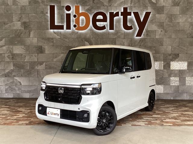 Honda N-BOX CUSTOM 2026 — фото автомобиля 1
