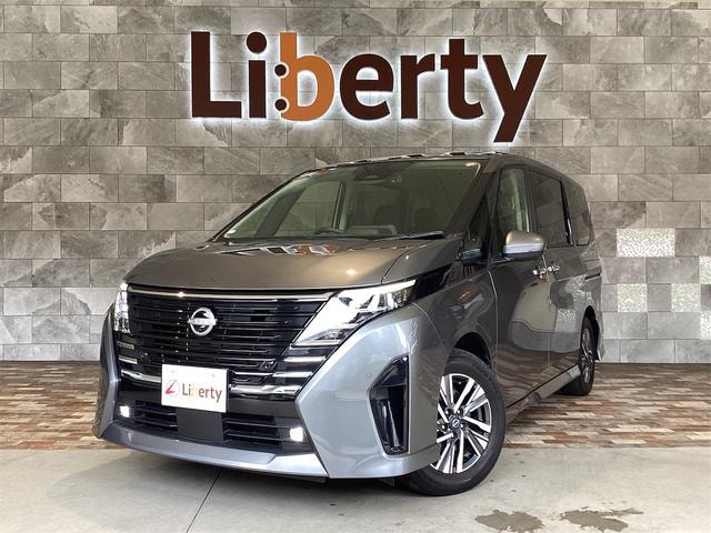 Nissan SERENA 2023 — фото автомобиля 1