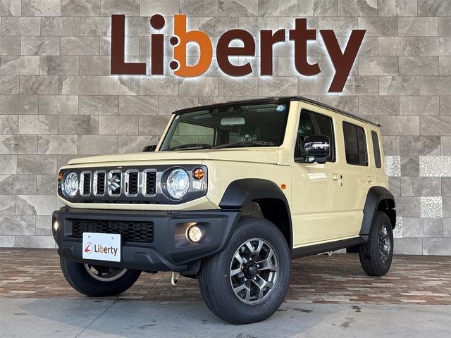 Suzuki JIMNY NOMADE 2026 — фото автомобиля