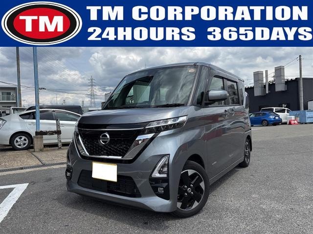 Nissan ROOX 2023 — фото автомобиля 1