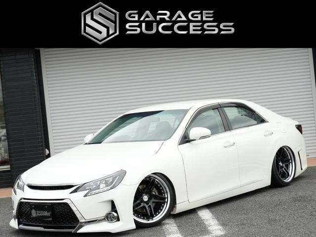 Toyota MARK X 2010 — фото автомобиля 1