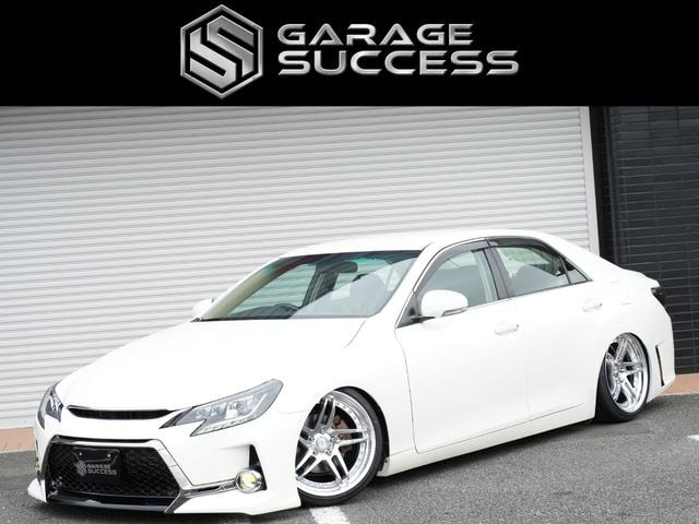 Toyota MARK X 2010 — фото автомобиля 1