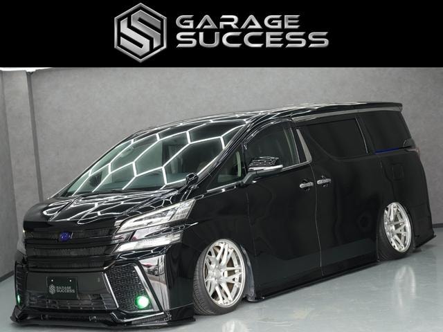 Toyota VELLFIRE 2016 — фото автомобиля 1