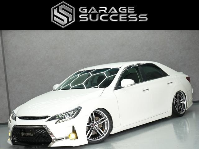Toyota MARK X 2012 — фото автомобиля 1