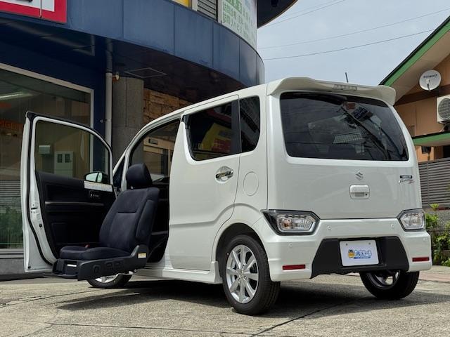 Suzuki WAGON R 2025 — фото автомобиля 1