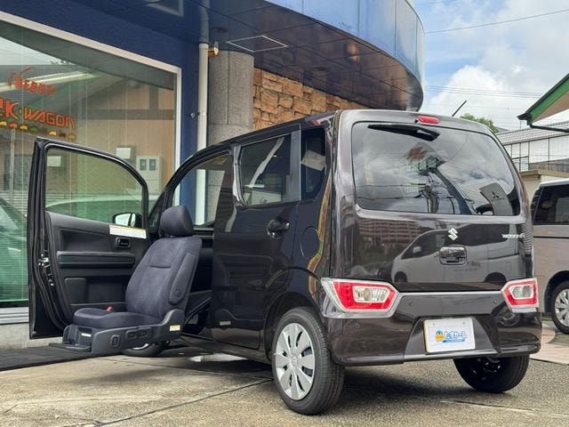 Suzuki WAGON R 2026 — фото автомобиля 1
