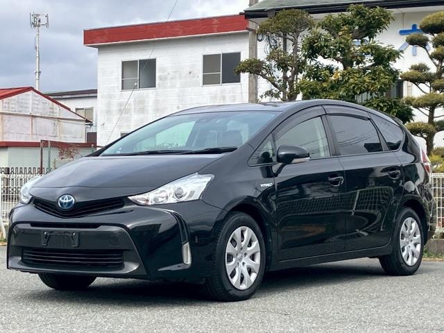 Toyota PRIUS ALPHA 2019 — фото автомобиля 1