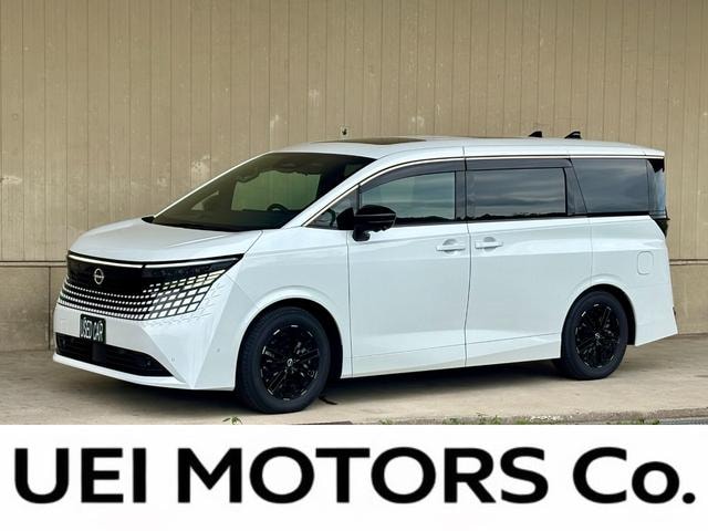 Nissan ELGRAND 2026 — фото автомобиля