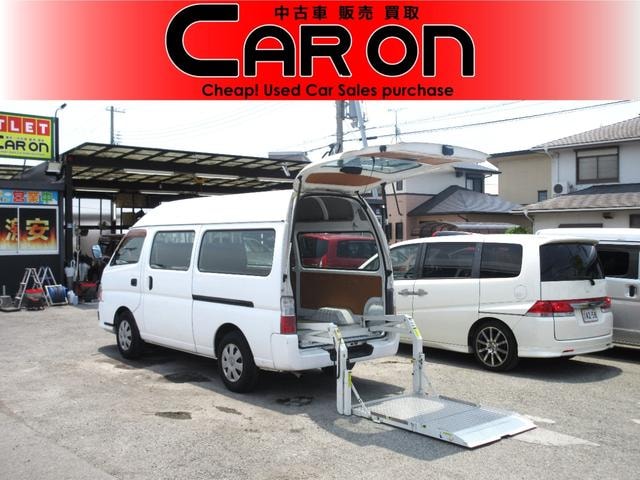 Nissan CARAVAN 2011 — фото автомобиля 1