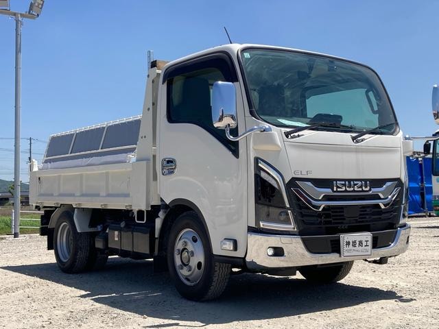 Isuzu OTHER 2024 — фото автомобиля 1