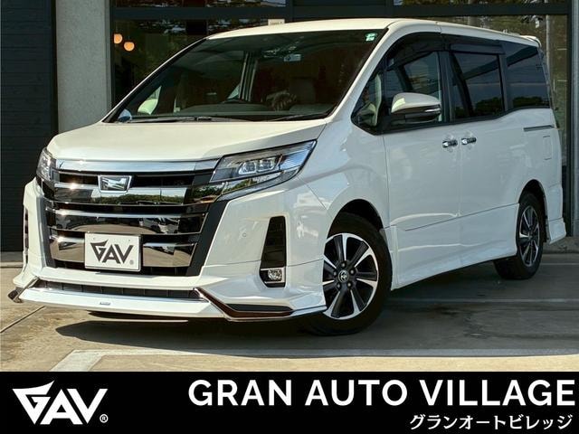 Toyota NOAH 2019 — фото автомобиля 1