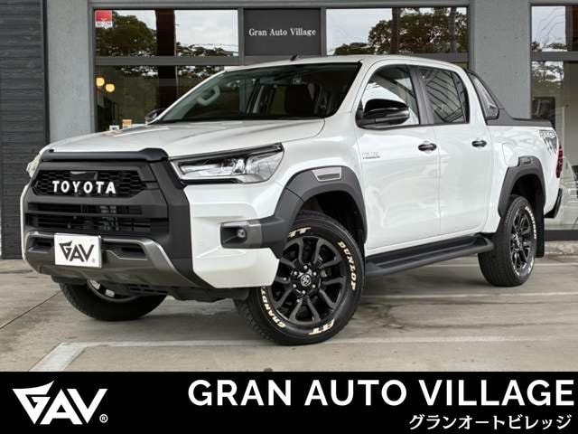 Toyota HILUX 2024 — фото автомобиля