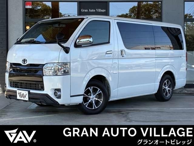 Toyota HIACE VAN 2019 — фото автомобиля